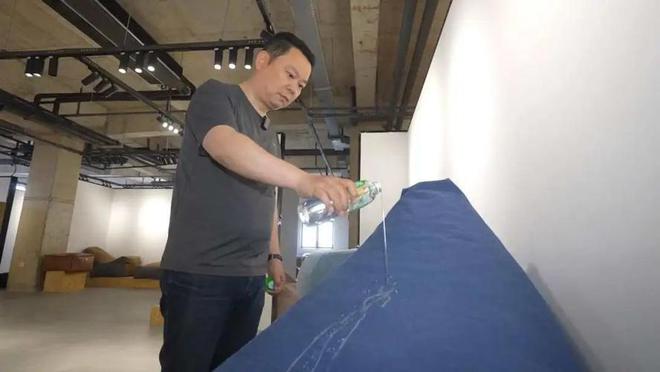 企业年飞行20万公里订单已排到明年5月AG真人旗舰厅“懒人经济”新秀：桐乡(图16)
